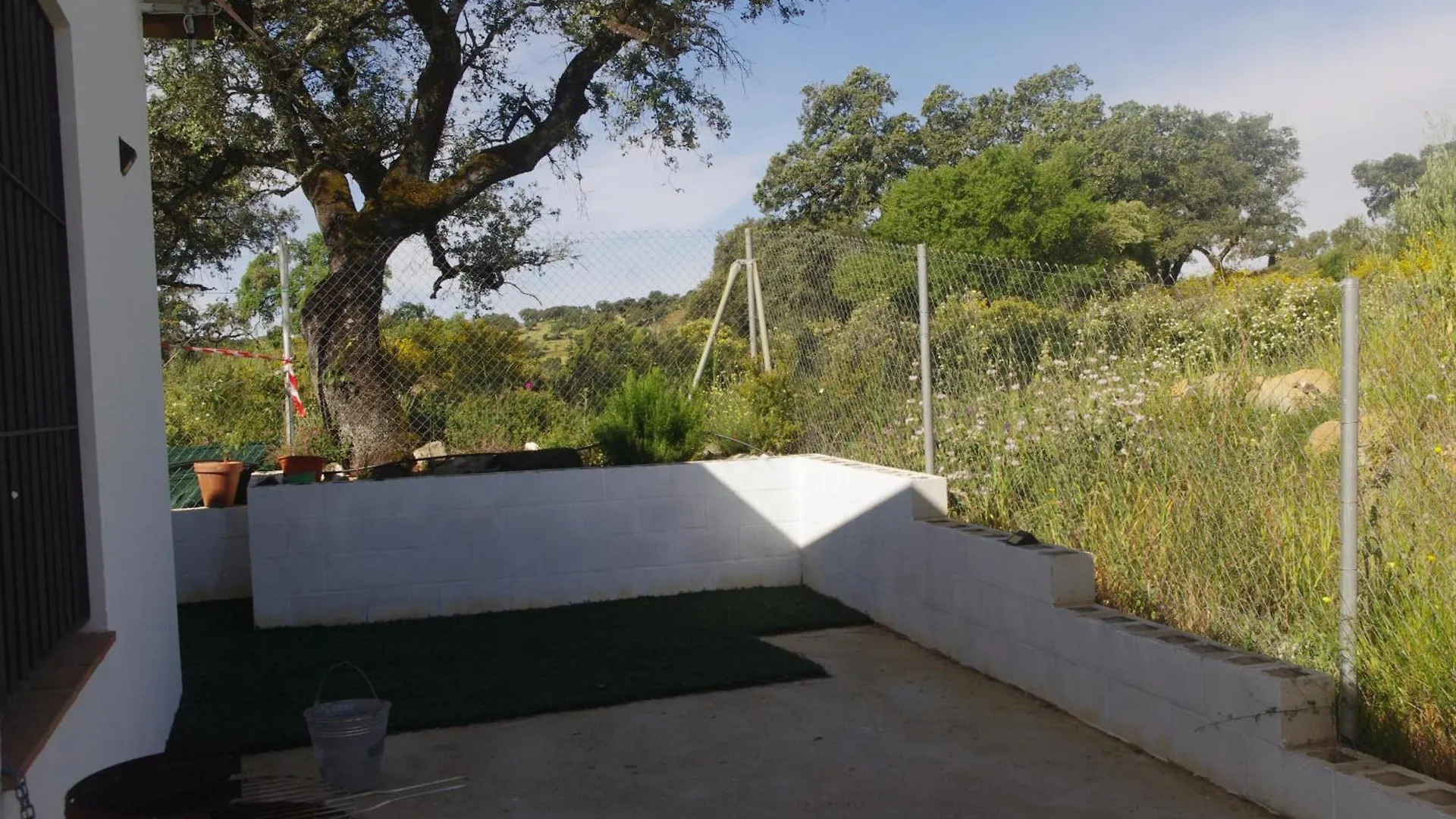 Villa Saudade, Casa Entre Encinas El Castillo de las Guardas Espanha